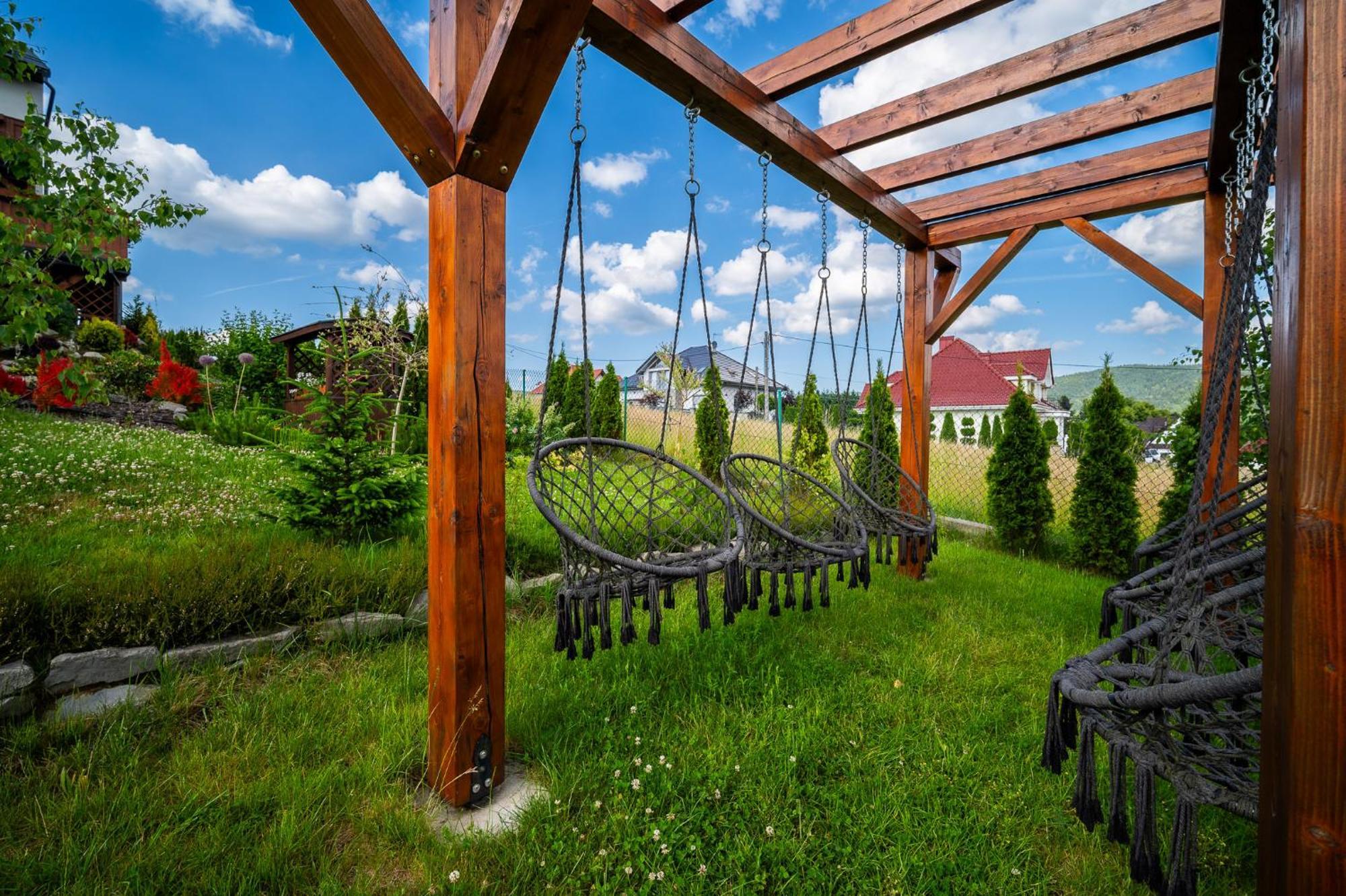 Apartamenty Black Lion Pcim Exteriör bild