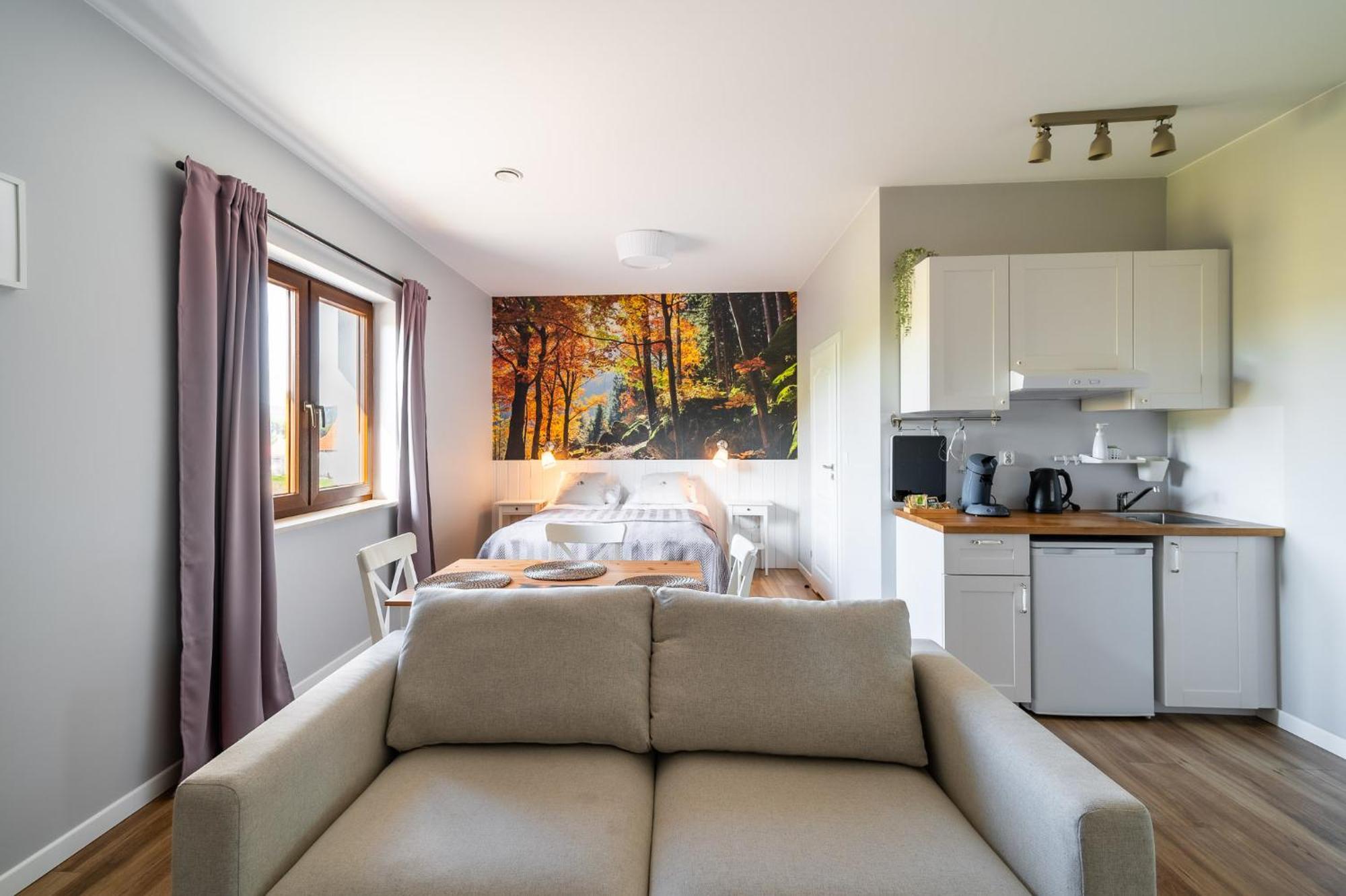 Apartamenty Black Lion Pcim Exteriör bild